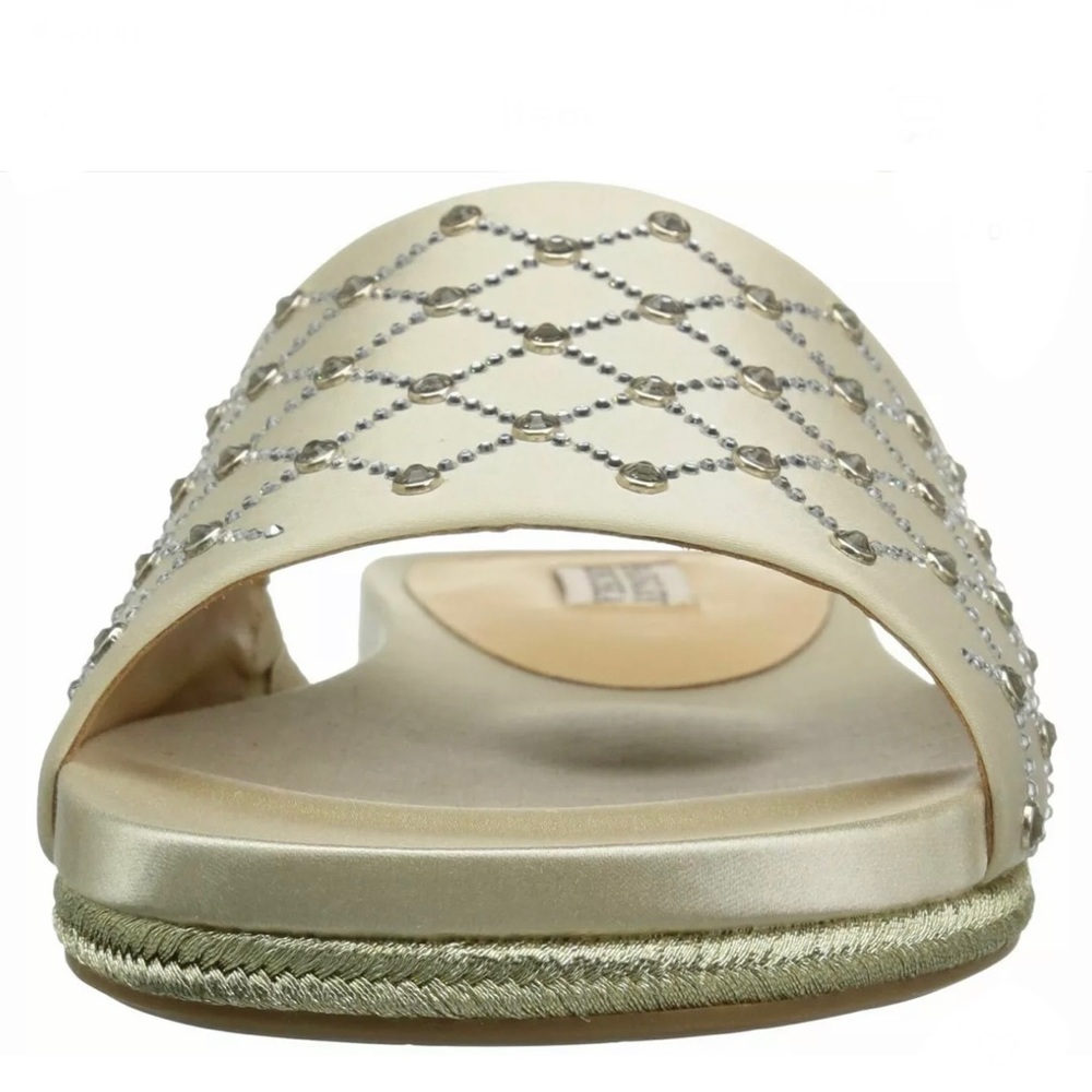 Badgley Mischka Shayna Ivory sandals ⚜️⚜️ - Picture 6 of 13